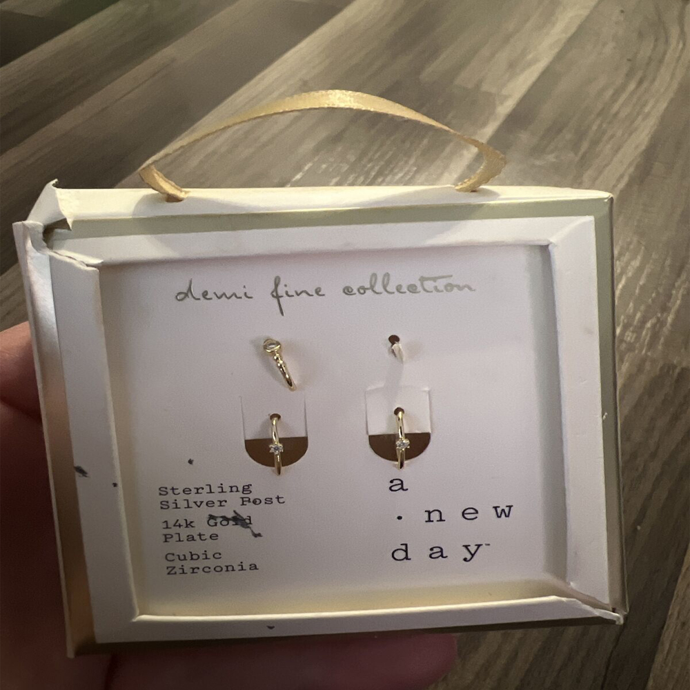 A New Day Discount Mall -A New Day Discount Mall 4